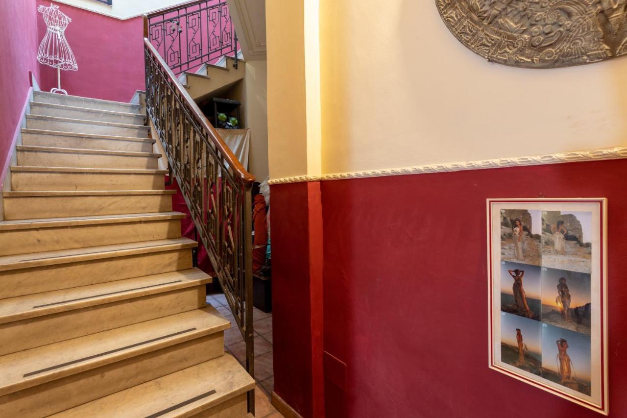 Zefiro Rooms Catania Exterior photo