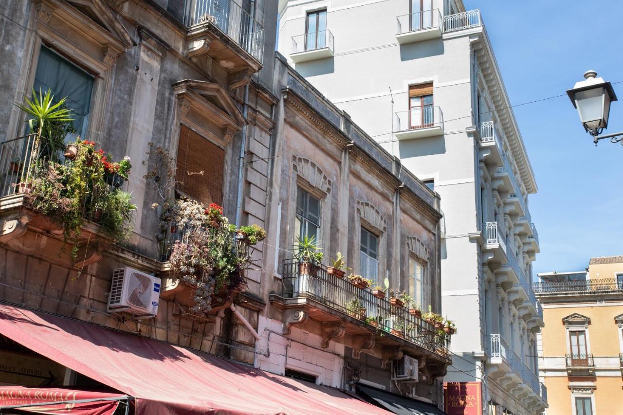 Zefiro Rooms Catania Exterior photo