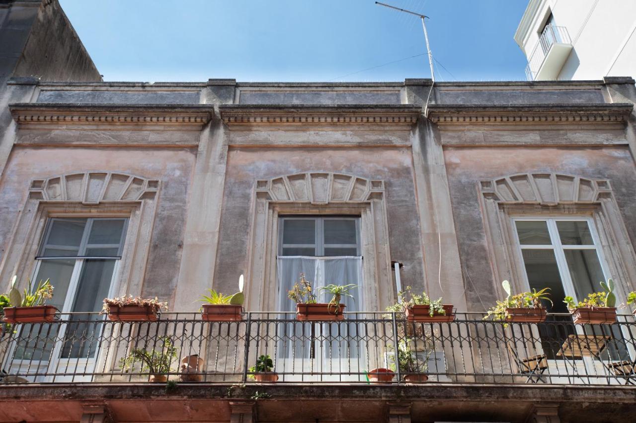 Zefiro Rooms Catania Exterior photo